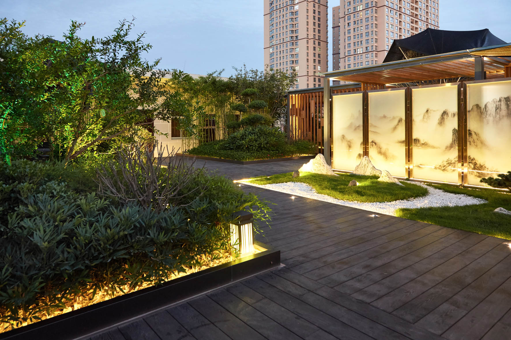 文博地产办公区屋顶花园