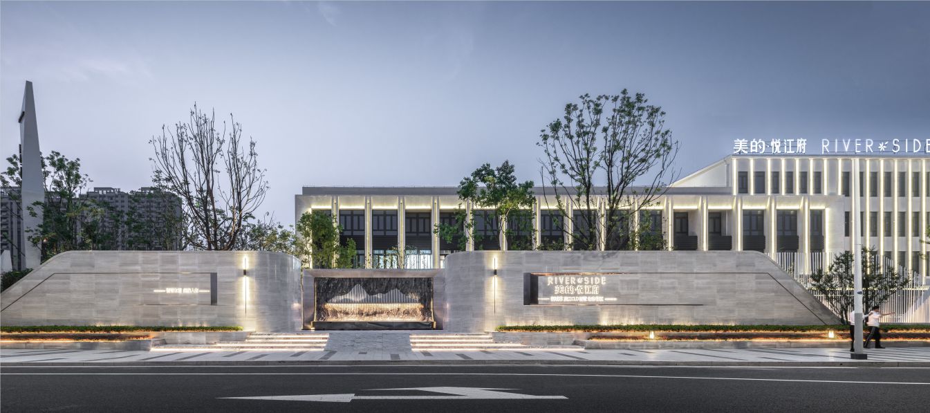 靖江美的悦江府展示区景观工程
