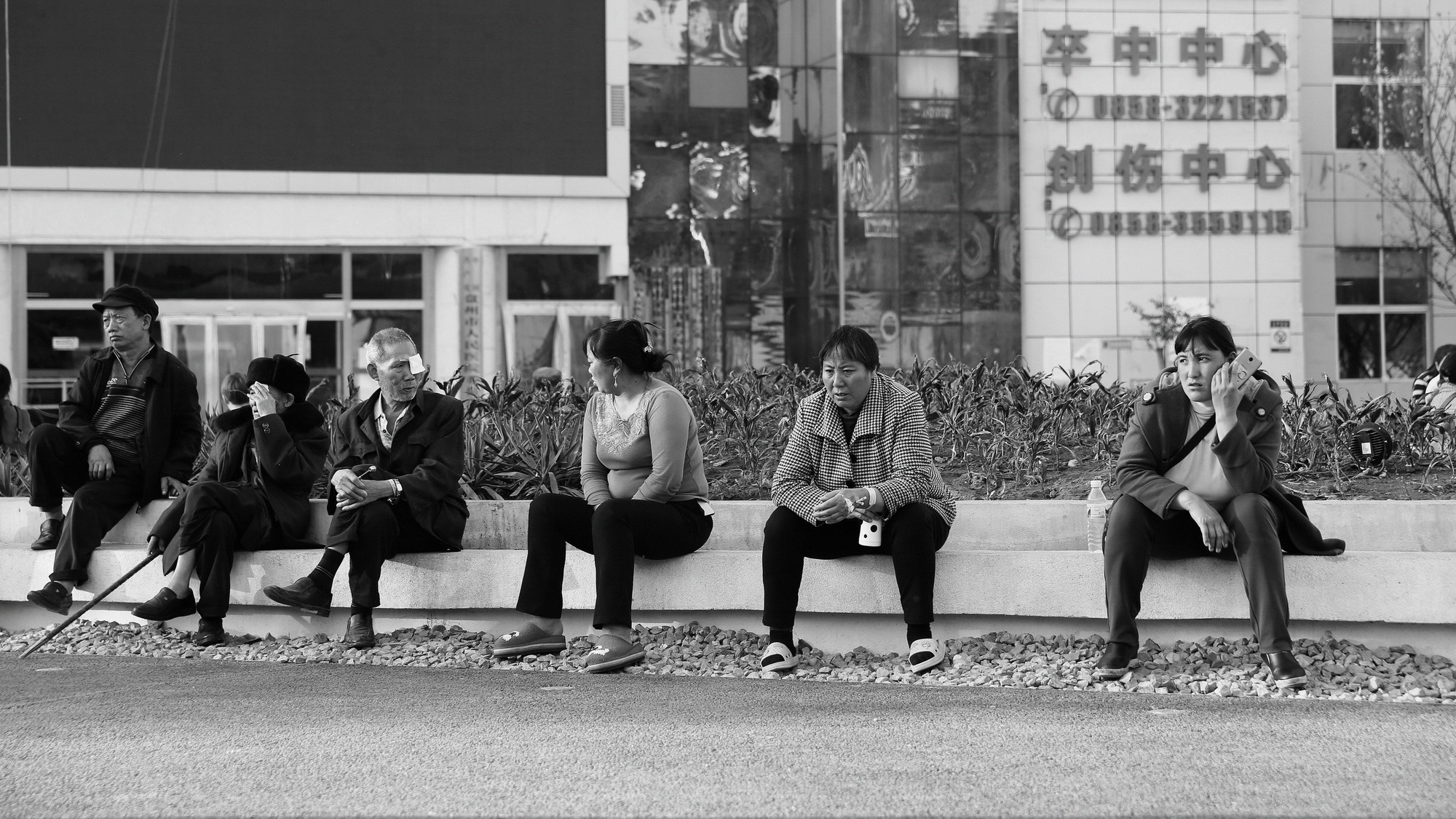 盘州市人民医院前区景观
