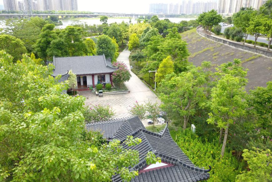 西枝江红楼滩公园