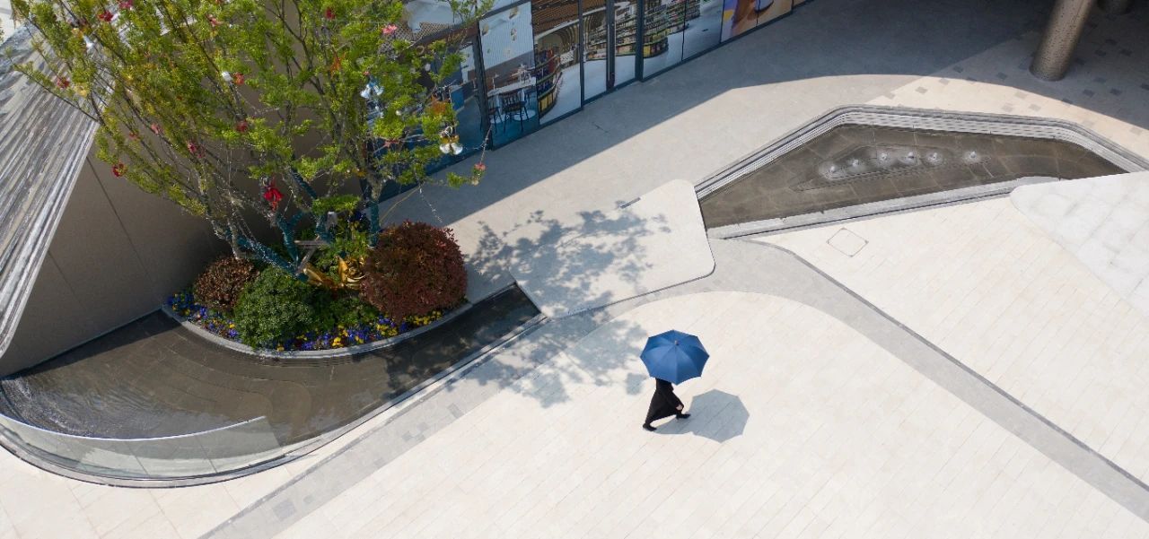 绿地张家港·新里海源名邸示范区
