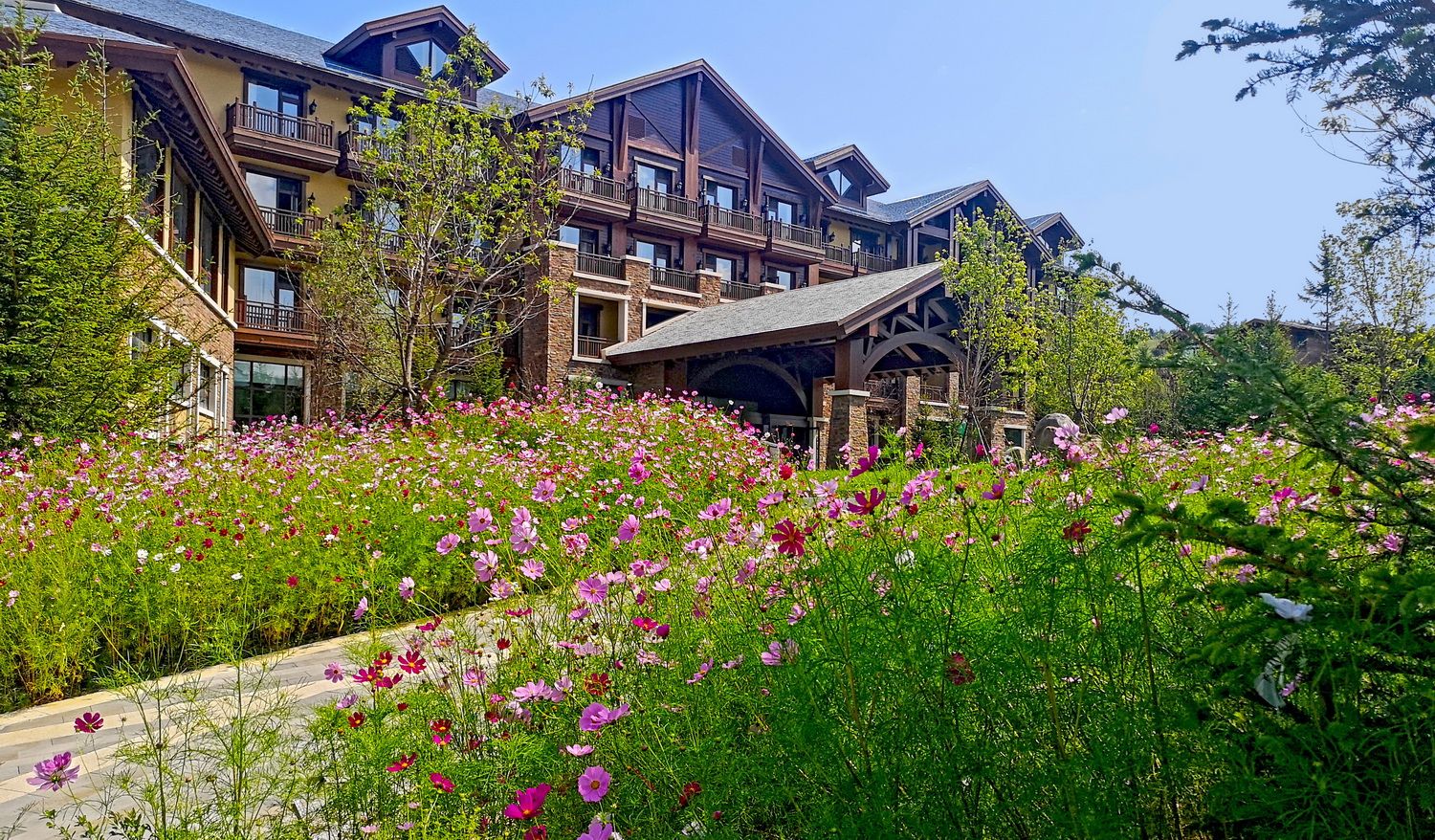 长白山鲁能胜地四季运动小镇（北区）