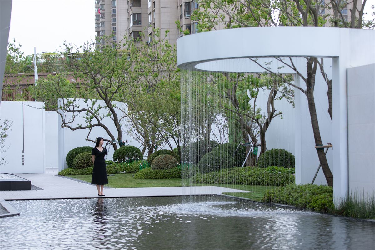 徐州中骏东湖上璟展示区景观工程