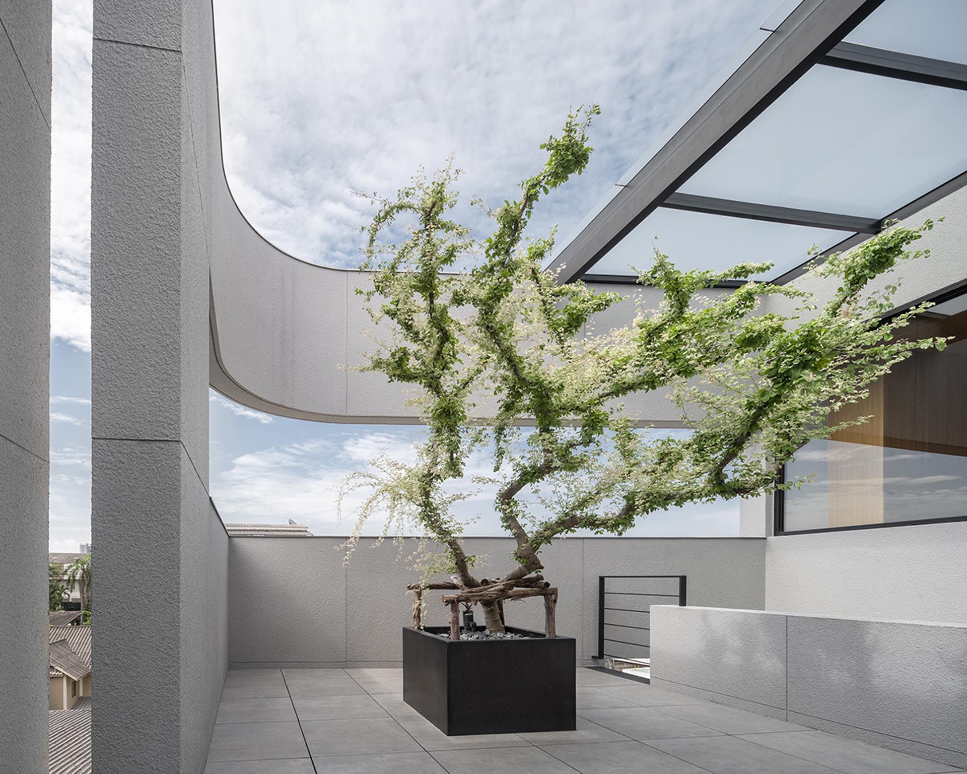 55 Sathorn House