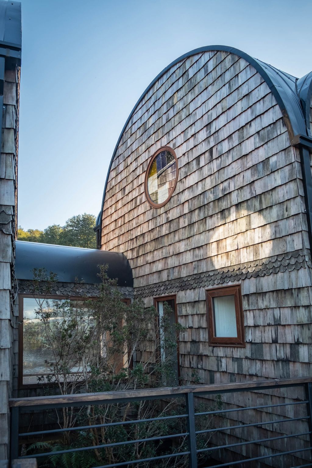 Edward Rojas Arquitectos | Abovedada桶形拱顶住宅