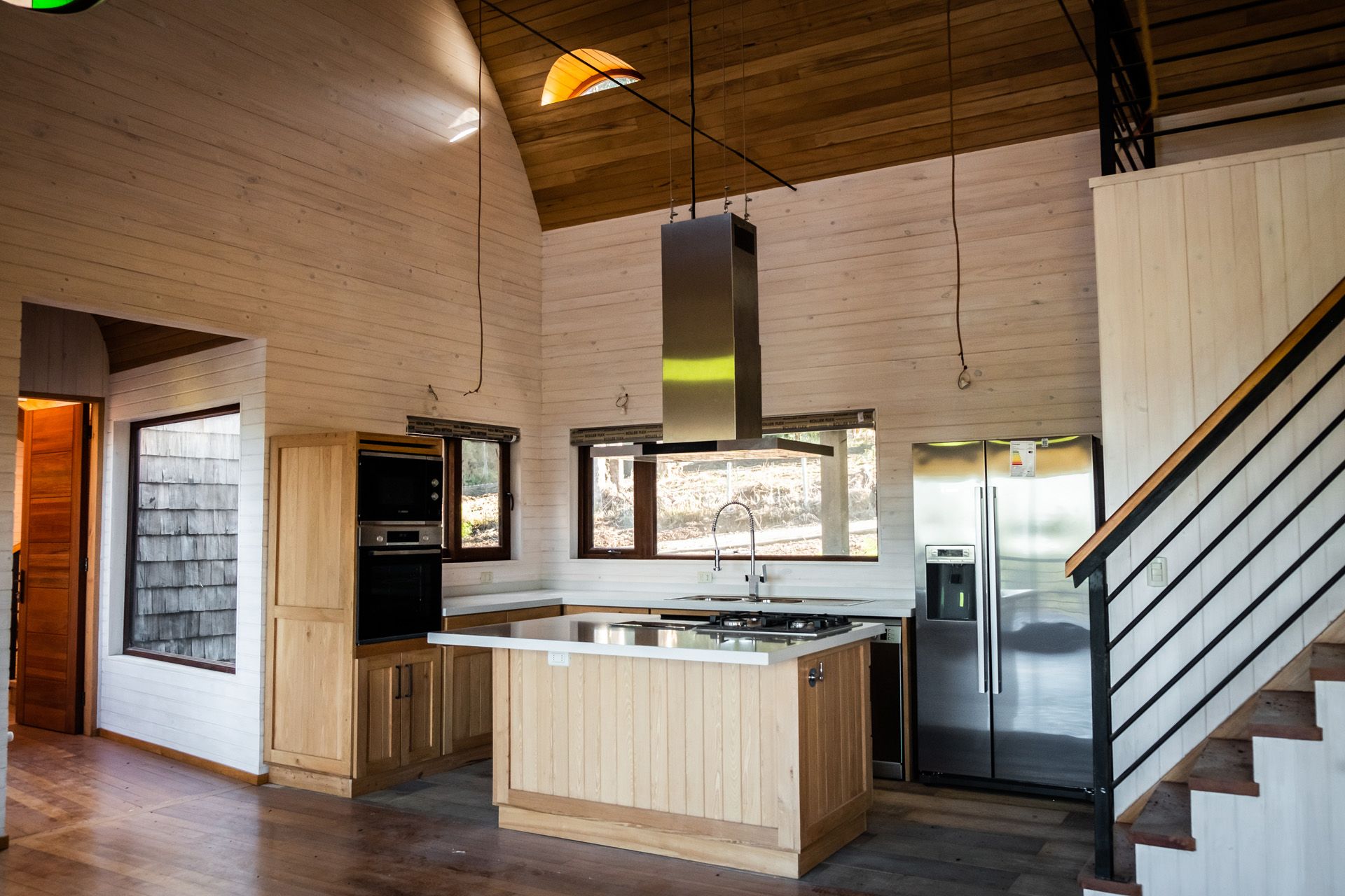 Edward Rojas Arquitectos | Abovedada桶形拱顶住宅