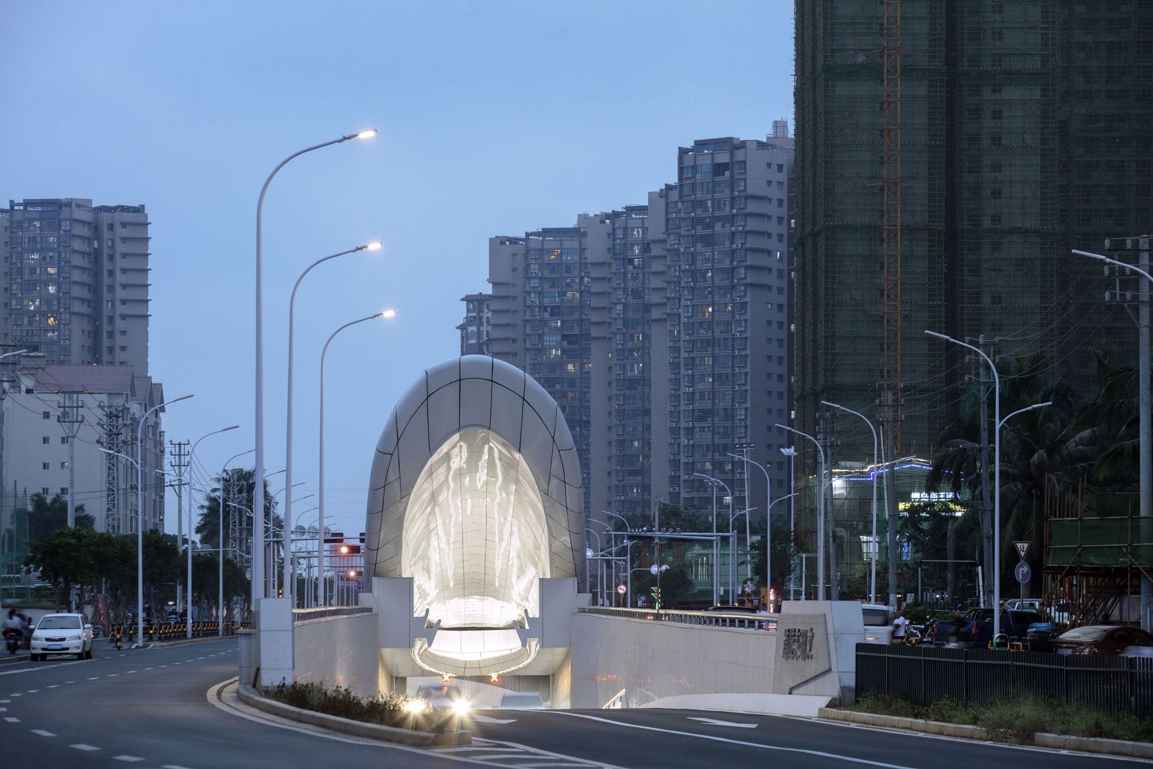 海口文明东隧道光过渡设计 Haikou Wenming East Road Tunnel