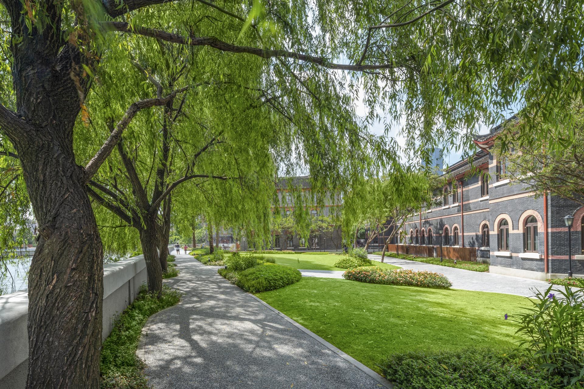 华东政法大学长宁校区校园景观及滨水开放空间整体提升