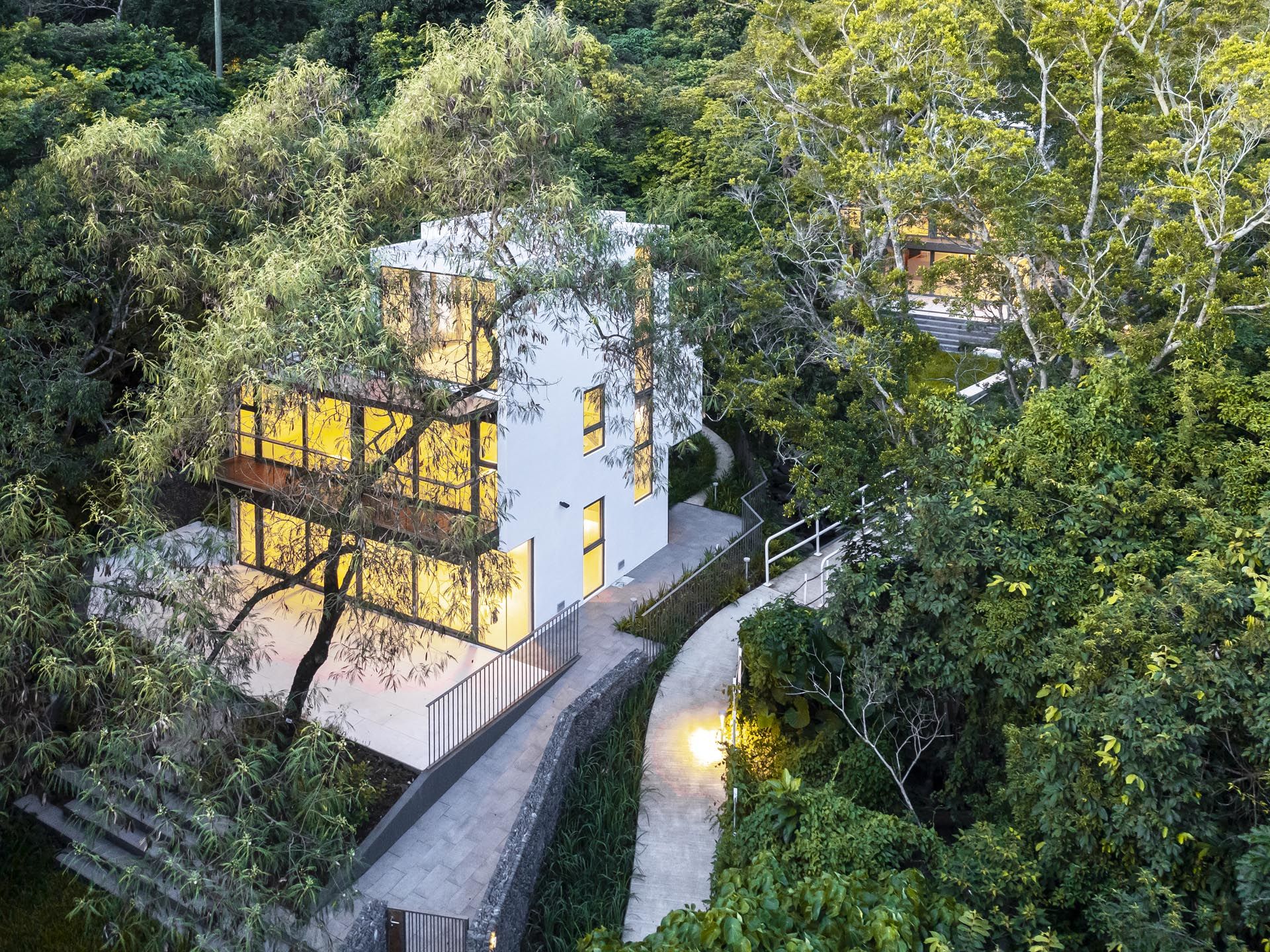 香港大屿山溪边别墅 Ham Tin Creek Villas