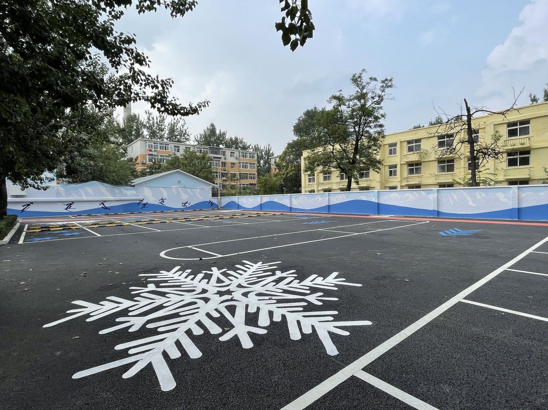 广宁街道冬奥社区绿化及亮化提升工程