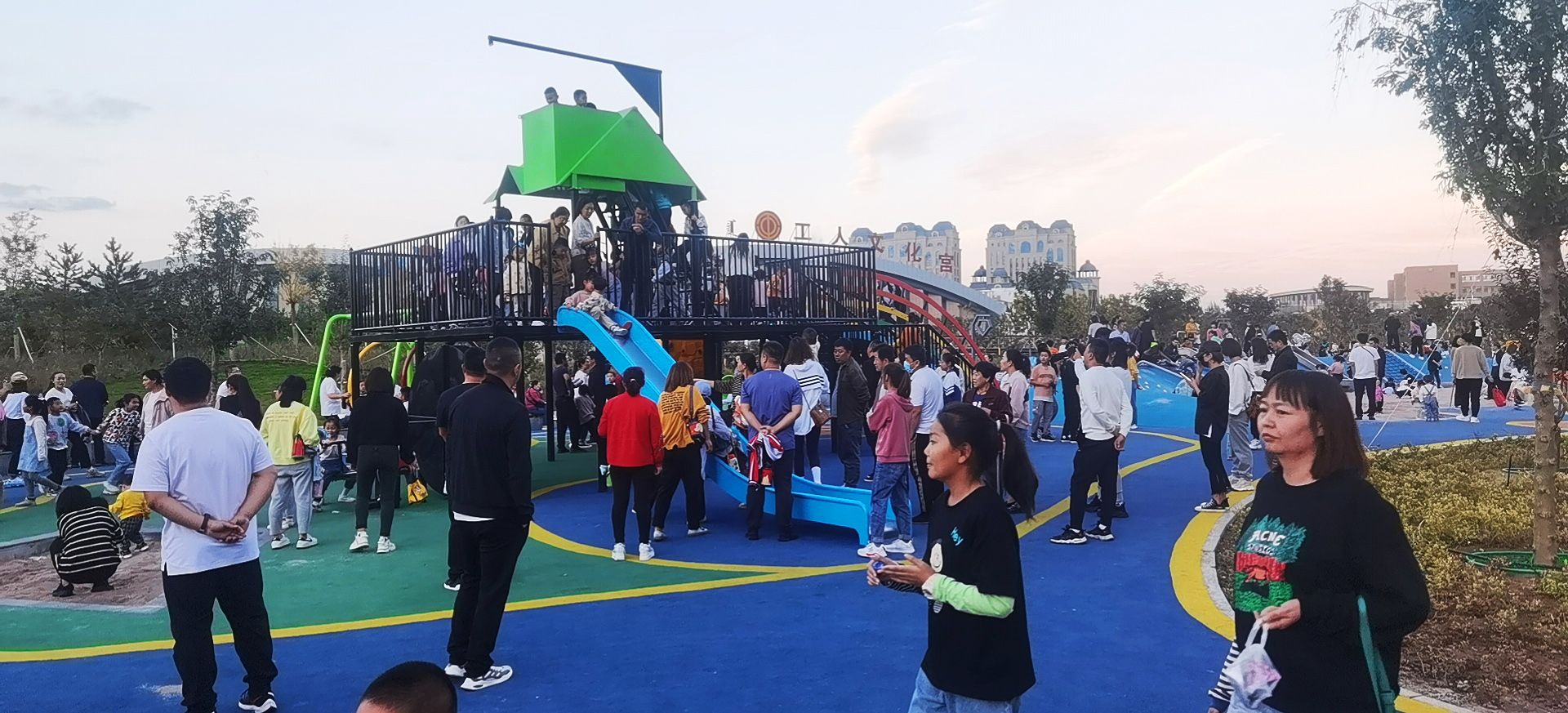 内蒙古自治区准格尔旗湖东智慧公园景观设计