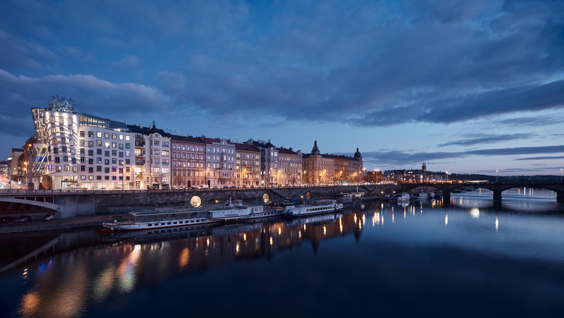 Revitalization of Prague riverfront area