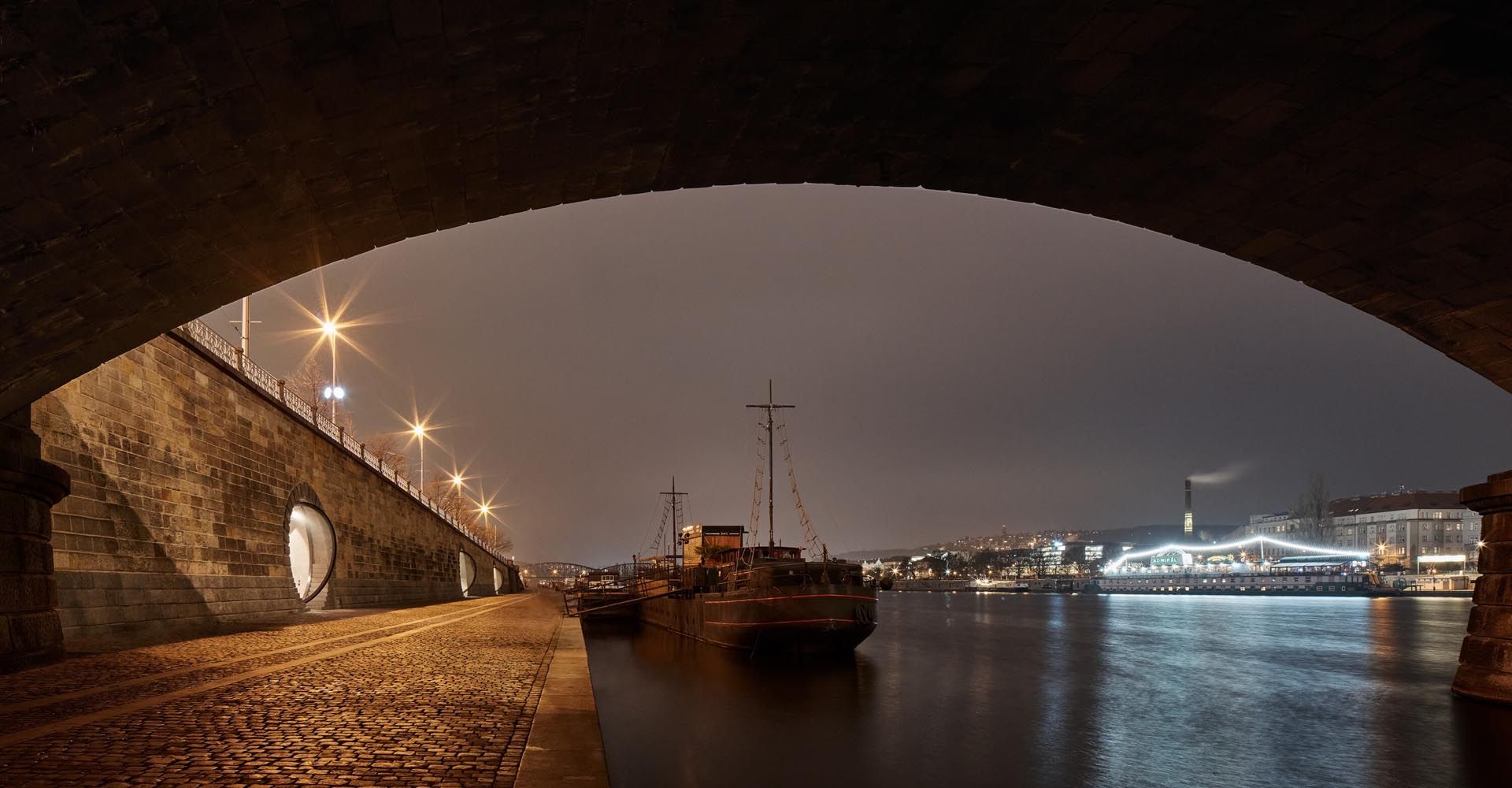 Revitalization of Prague riverfront area