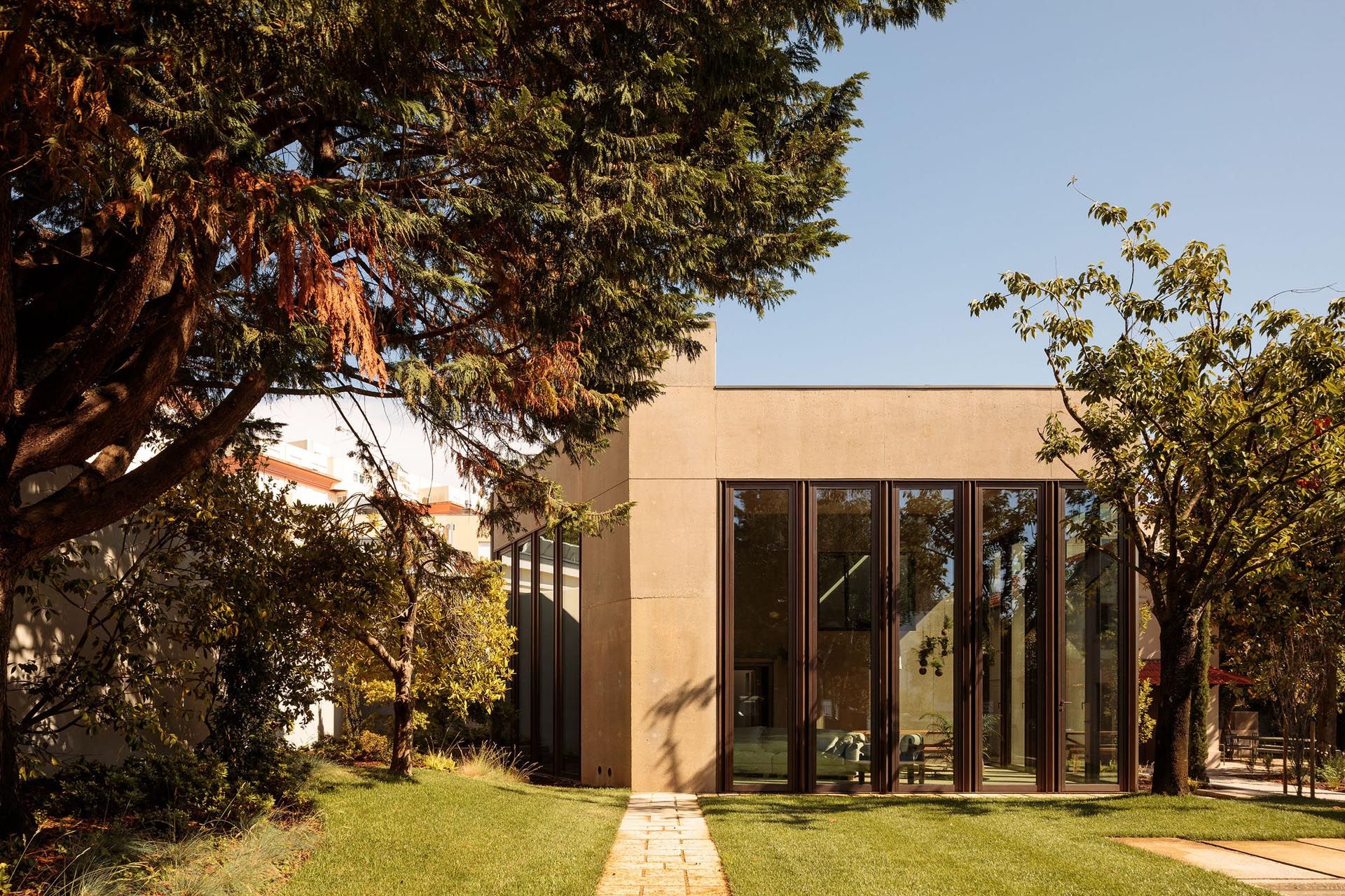 HOUSE 2, OPORTO