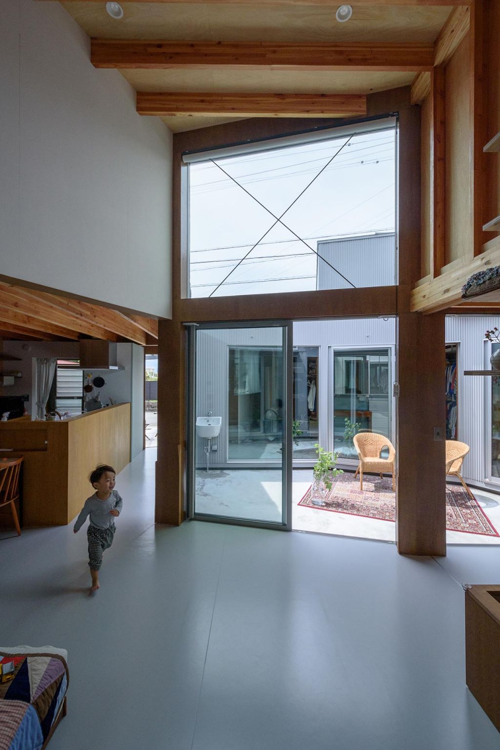 Takayuki Kuzushima and Associates——Courtyard House with Seven Rooms