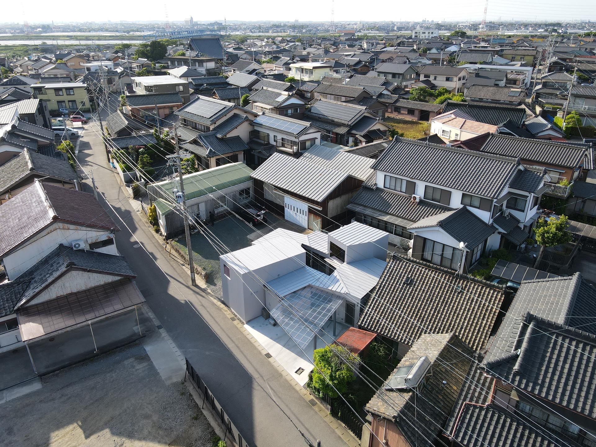Takayuki Kuzushima and Associates——Courtyard House with Seven Rooms