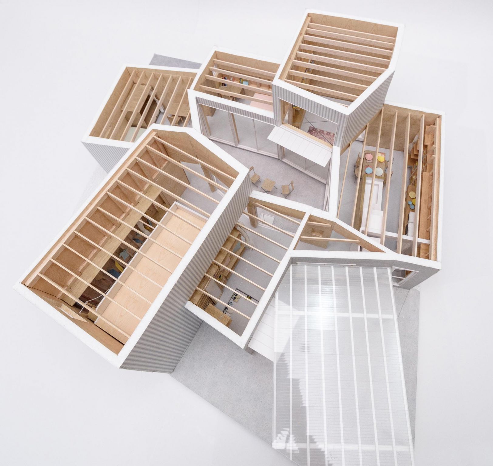 Takayuki Kuzushima and Associates——Courtyard House with Seven Rooms
