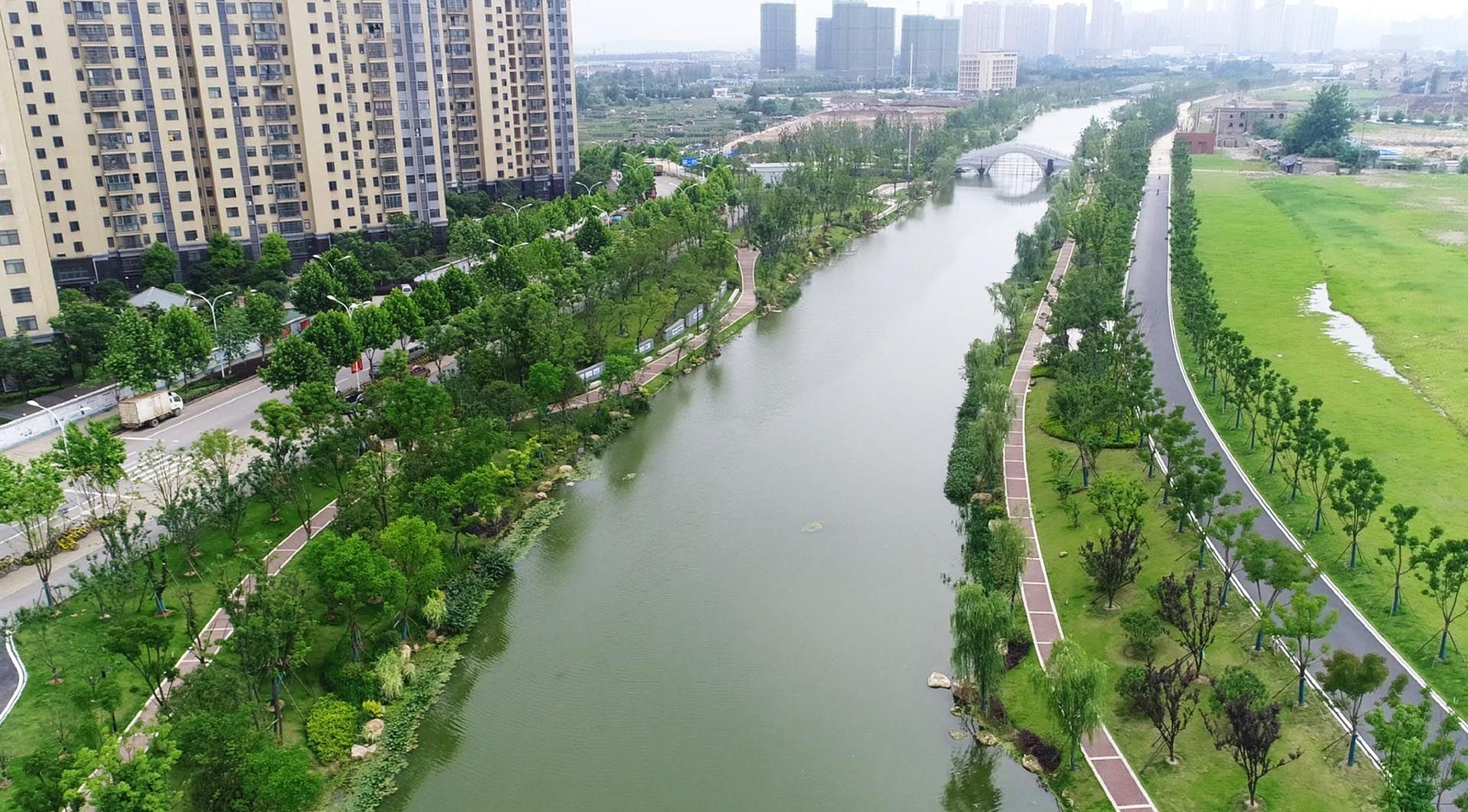 武汉市东湖港综合整治工程