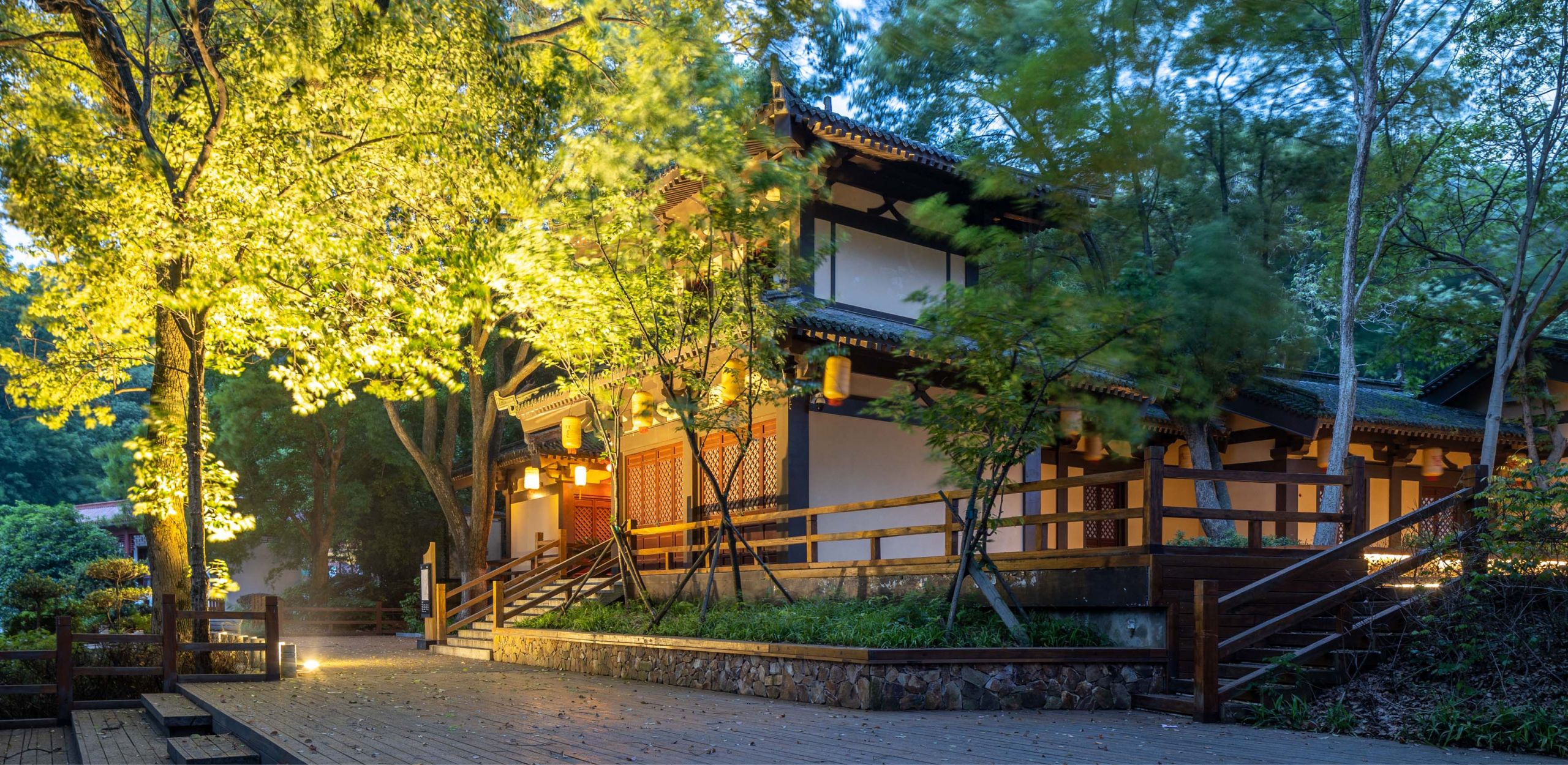 武汉东湖楚市商业街更新项目