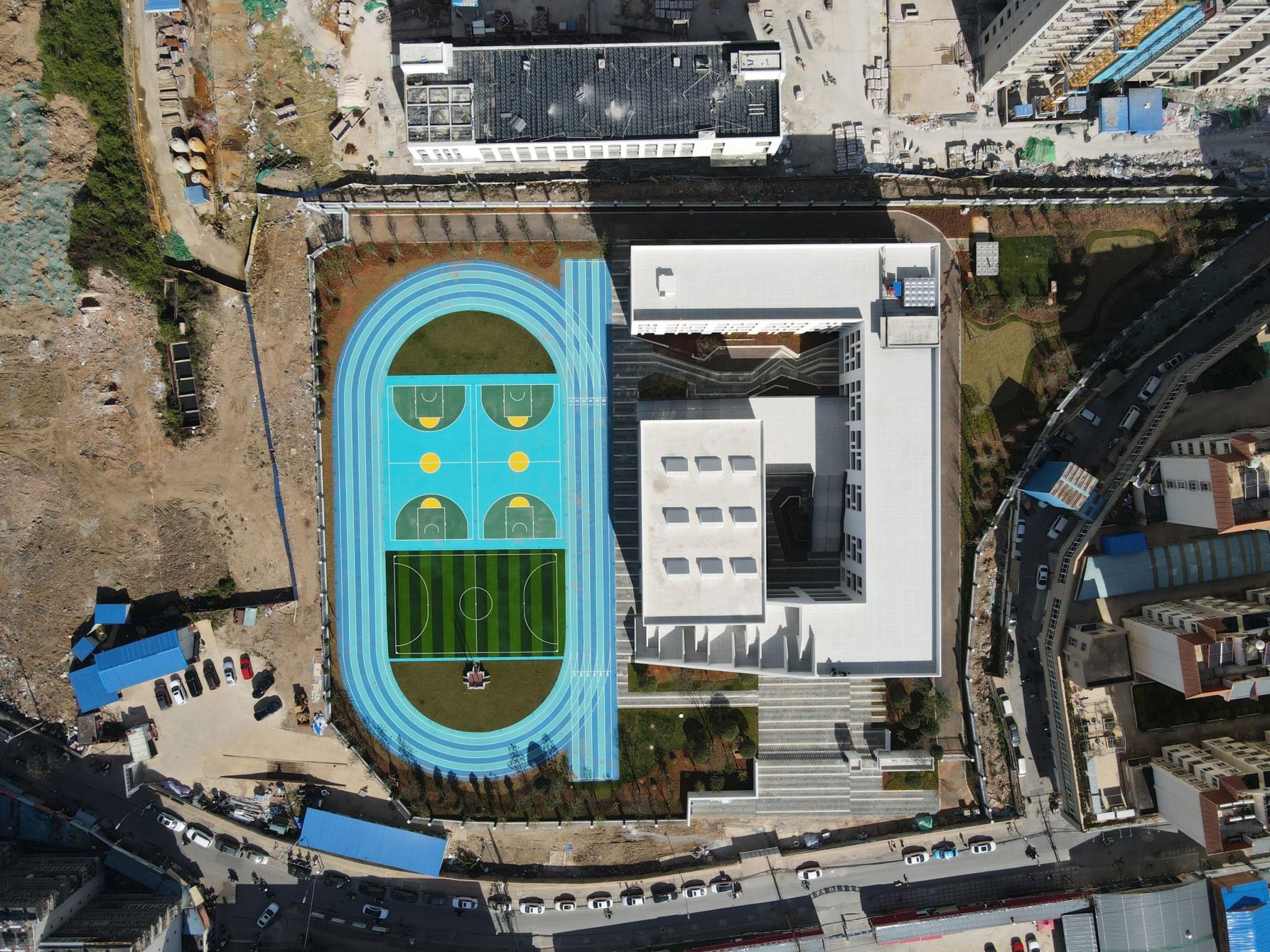 西山区螺蛳湾片区A3-2地块配建24班小学项目