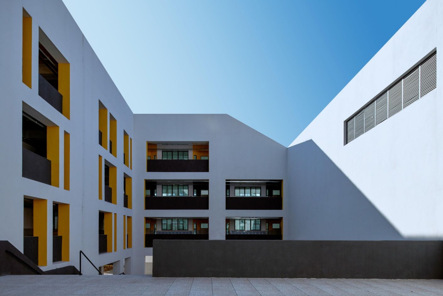 西山区螺蛳湾片区A3-2地块配建24班小学项目