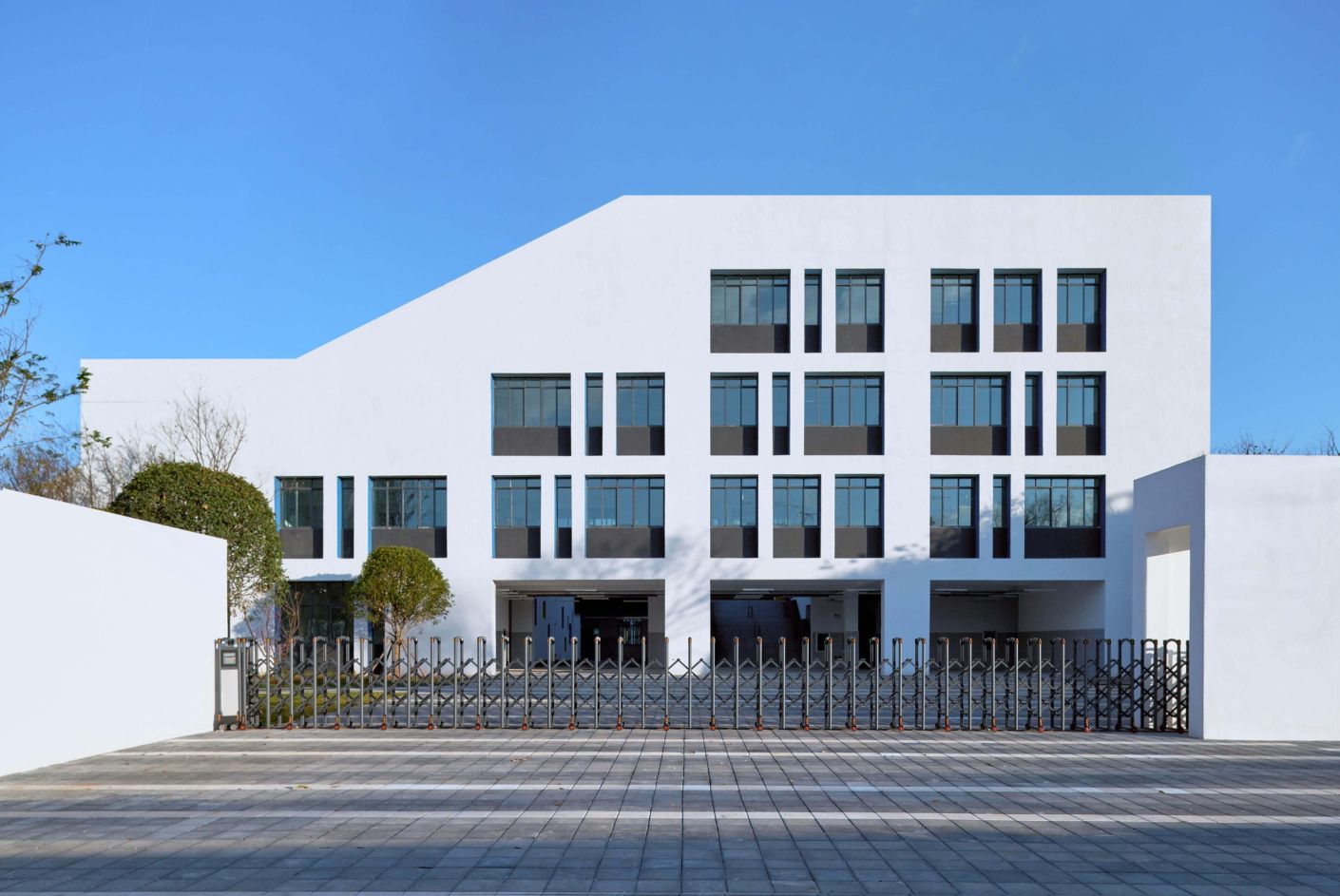 西山区螺蛳湾片区A3-2地块配建24班小学项目