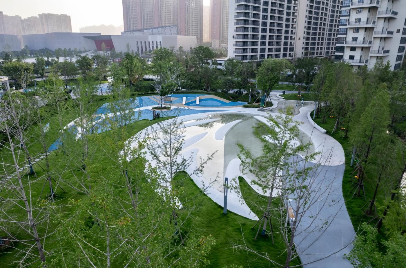 湖北监利忆美当代城公园