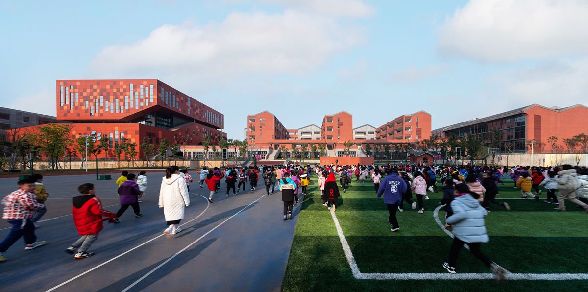 重庆石子山中小学综合体