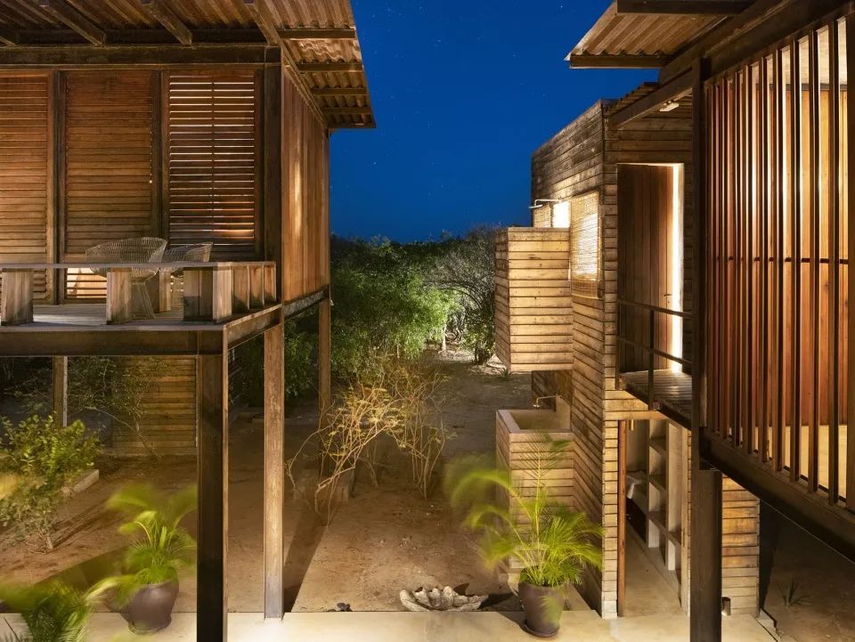 PAT. architetti associati | 猎鹰之家
