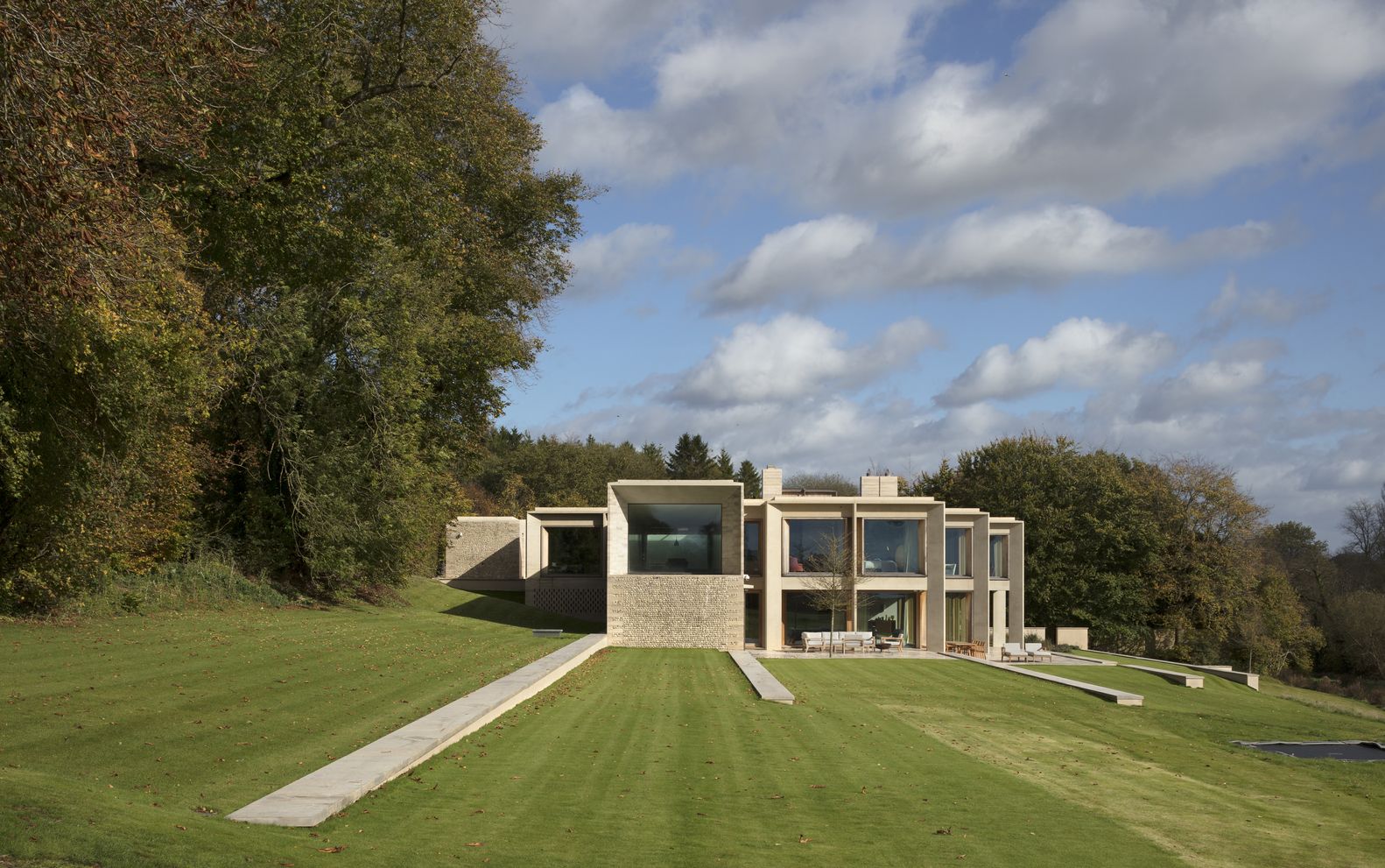 尼尔·麦克劳林建筑师事务所 | Hampshire House