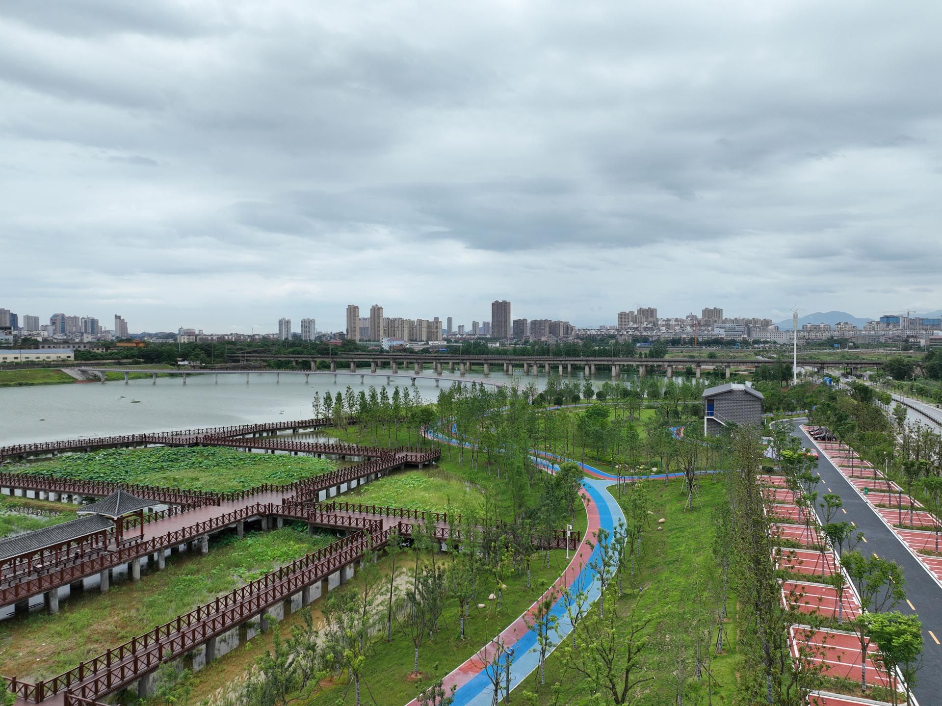 鹰西湿地公园二期环境综合治理工程