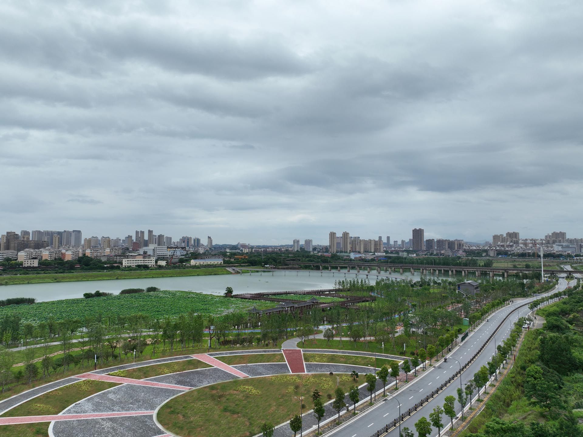 鹰西湿地公园二期环境综合治理工程
