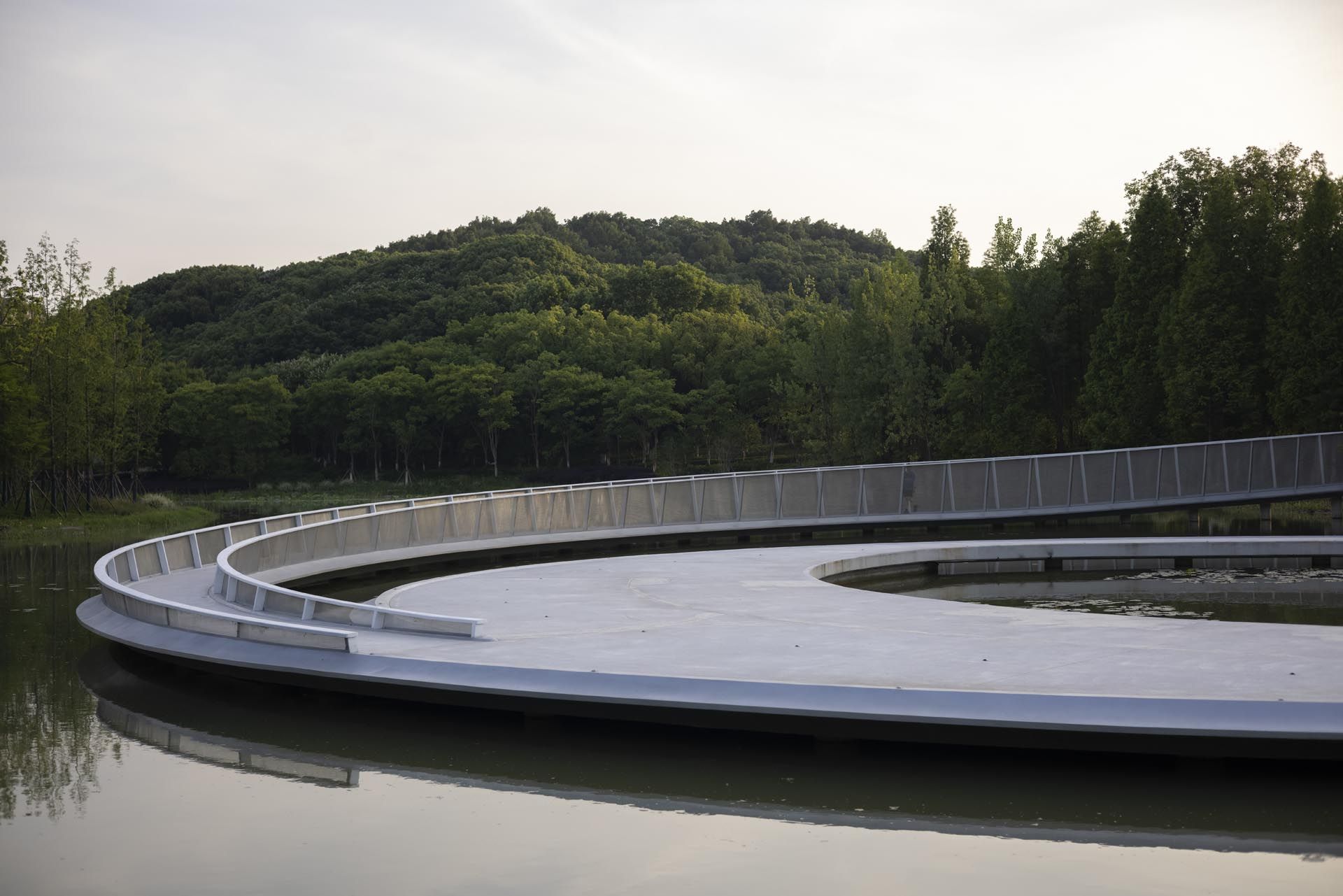 芜湖神山公园莲心舞台