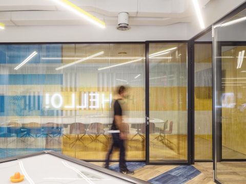 Effective Communication Offices