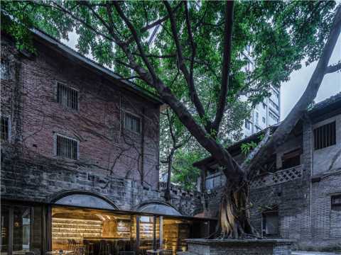 青·微舍工作室 | 重庆“几许町”酒吧设计