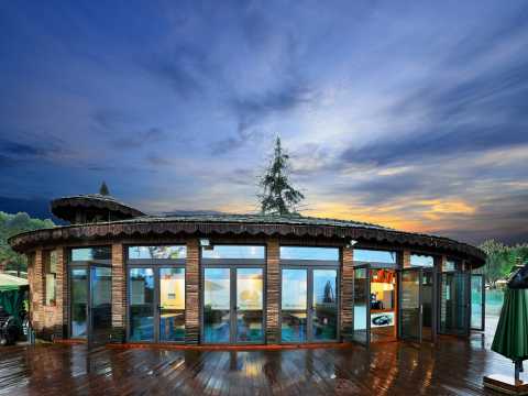 碧峰峡五星级公共卫生间