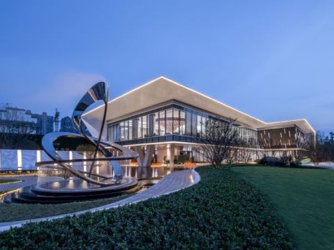 上饶中梁鎏金天宸