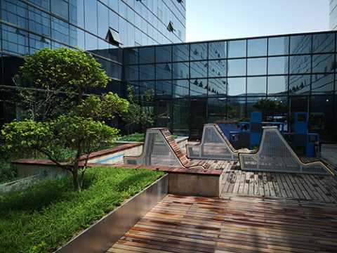 新华国际广场天井园林景观工程