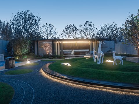 江阴蓝城桃李春风