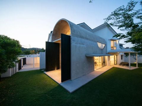 Fabian Tan Architect | Bewboc House