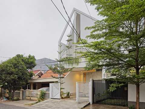 DELUTION | 相信之屋