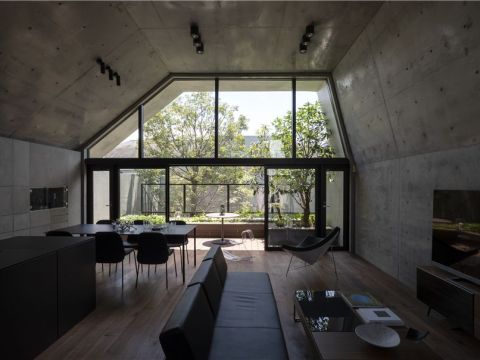 IKAWAYA Architects丨混凝土外壳住宅