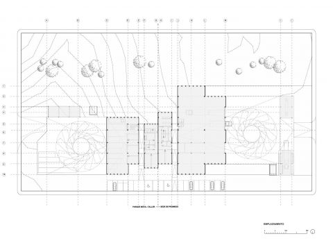 Brigadas & Promedio Centro Industrial Building