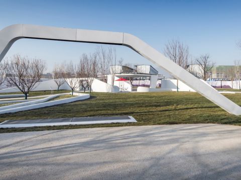 东莞松山湖中心区通湖礼廊一期